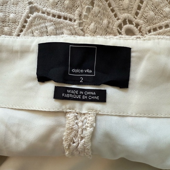Dolce Vita Cream Lace High Waist Shorts Size 2 - Picture 4 of 6